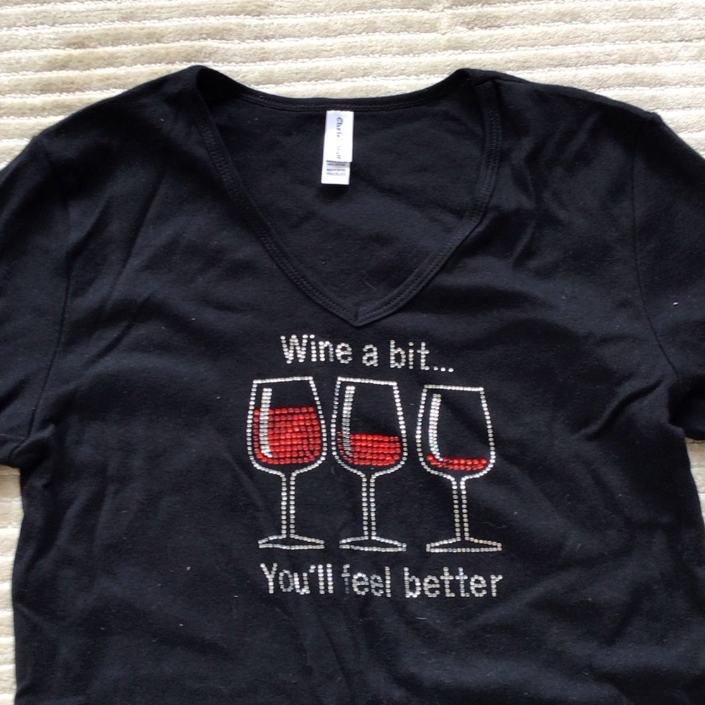 2 Black Wine Graphic T-Shirts size M